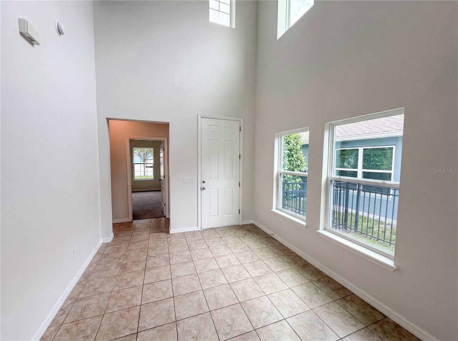 SEVEN OAKS - Residential
