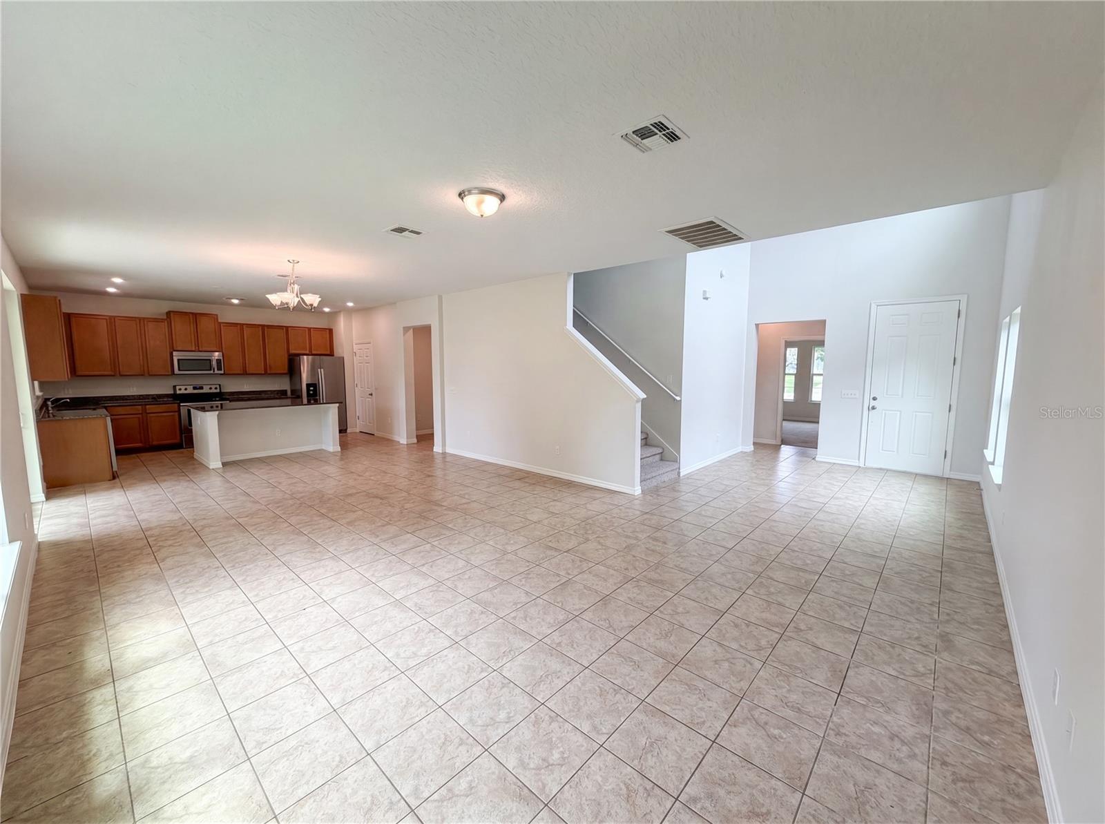 SEVEN OAKS - Residential
