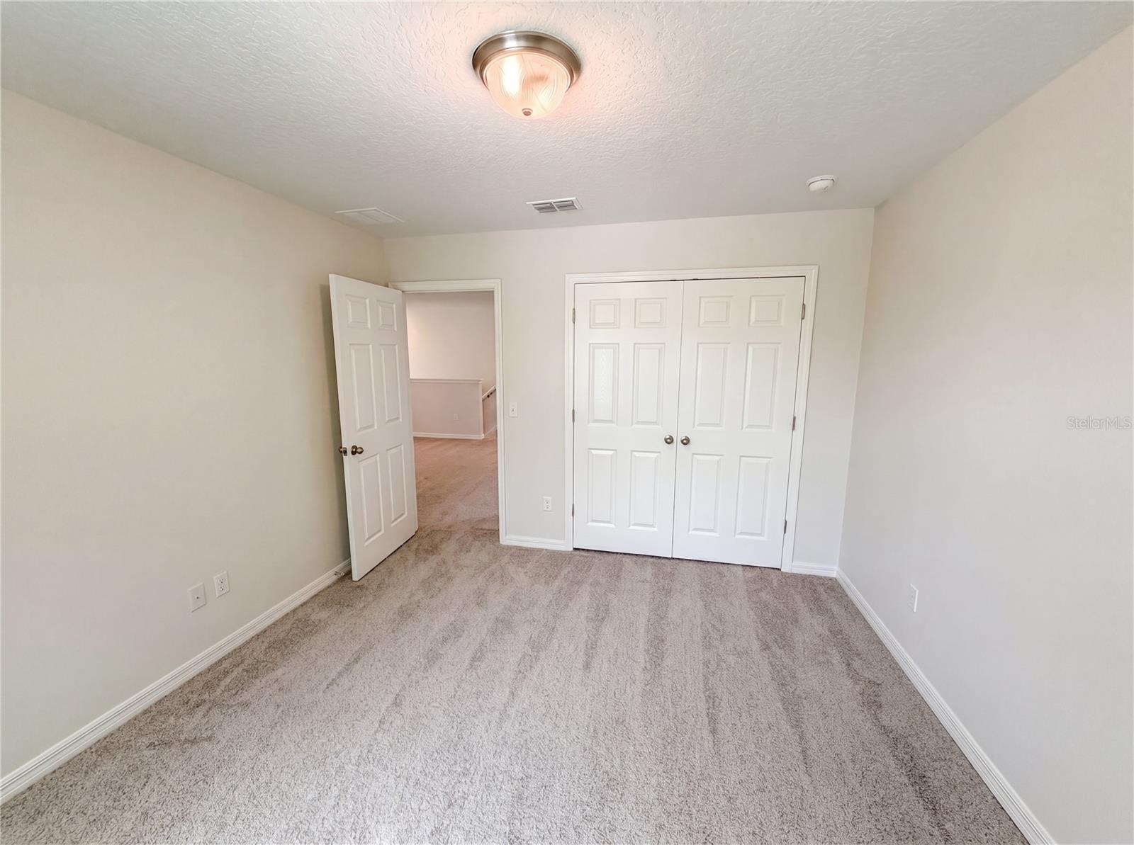 SEVEN OAKS - Residential