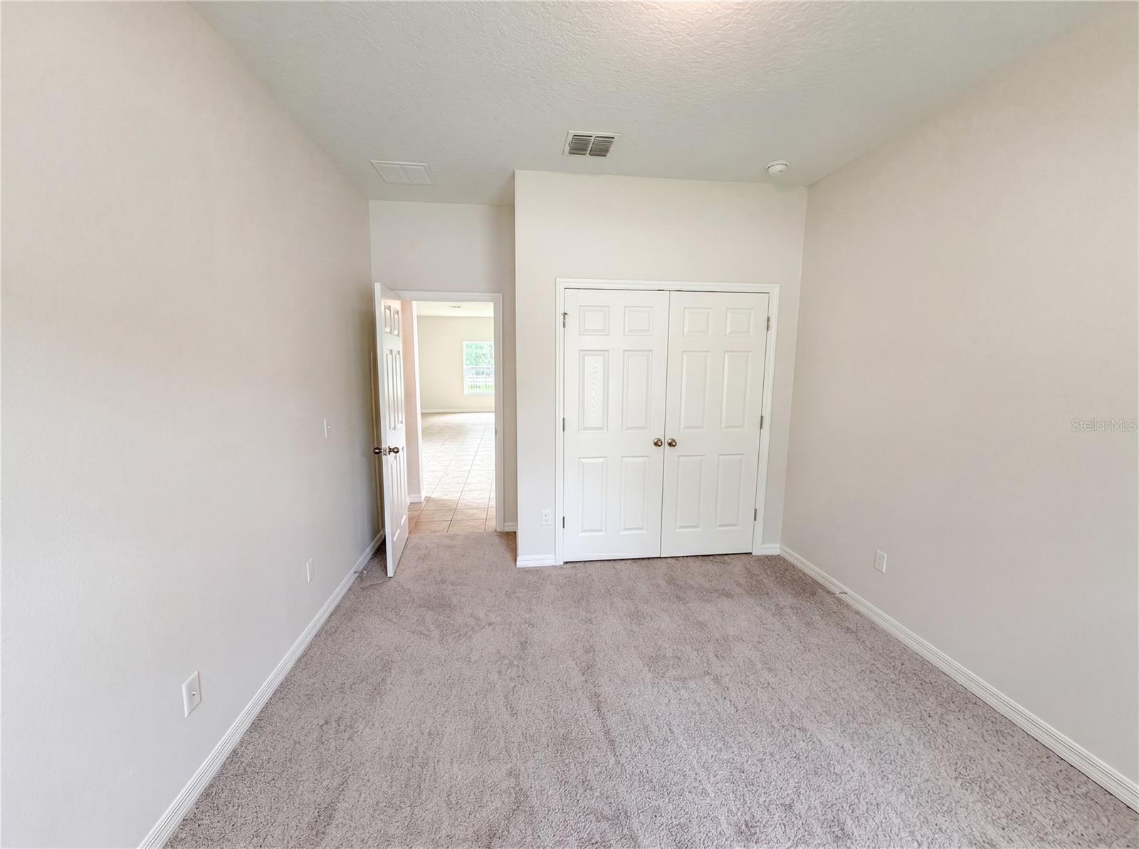 SEVEN OAKS - Residential