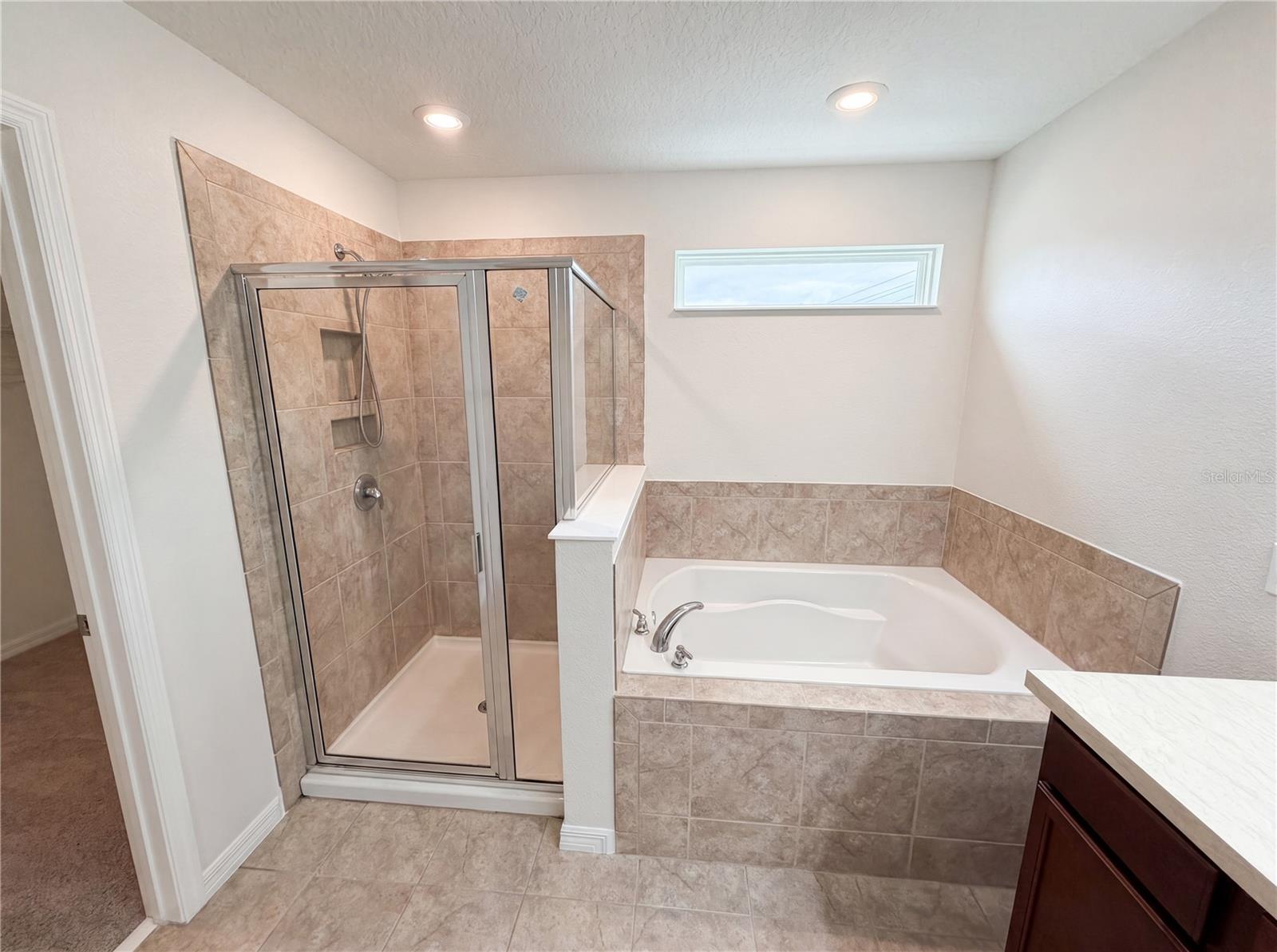 SEVEN OAKS - Residential