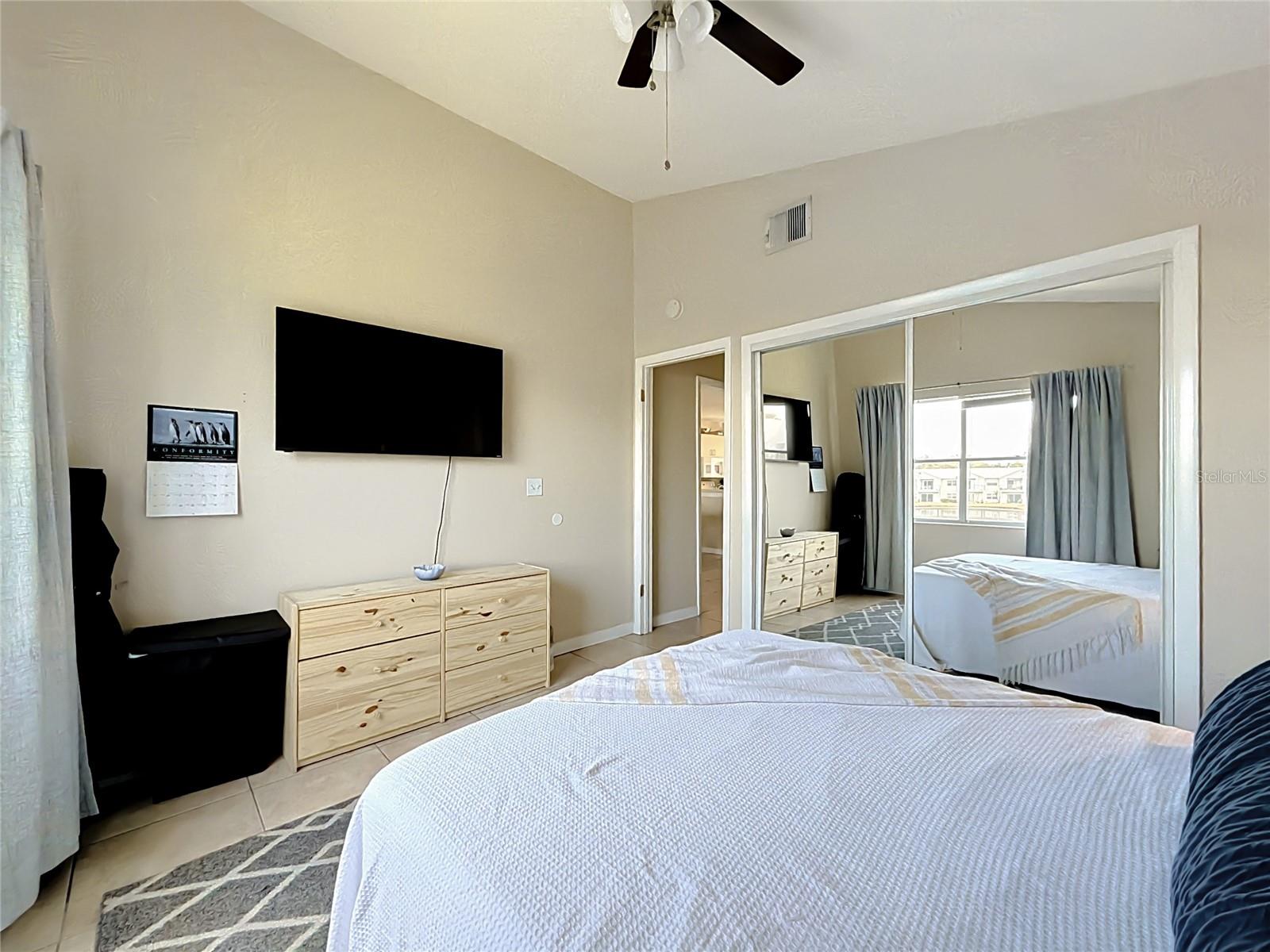 DOCKSIDE CONDO - Residential