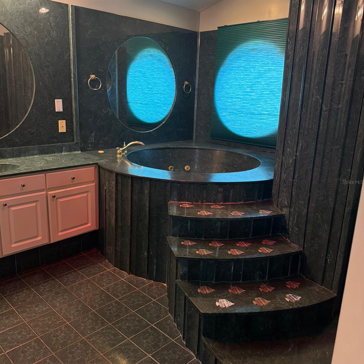 OAK RIDGE COURT ESTATES - Residential