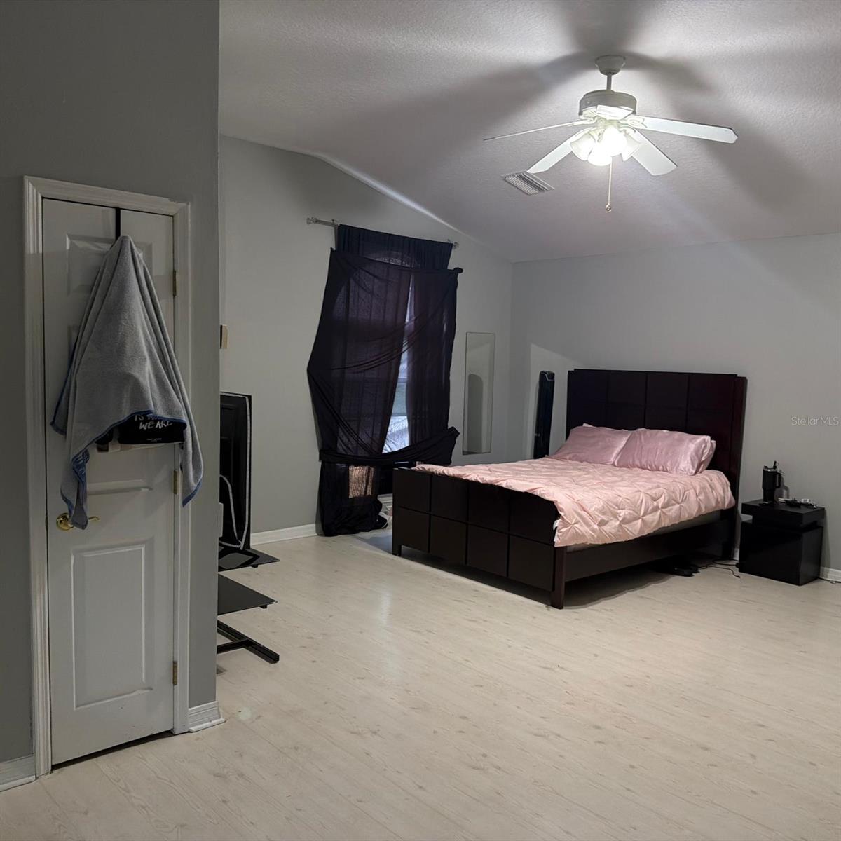 OAK RIDGE COURT ESTATES - Residential