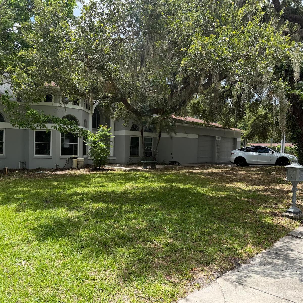 OAK RIDGE COURT ESTATES - Residential