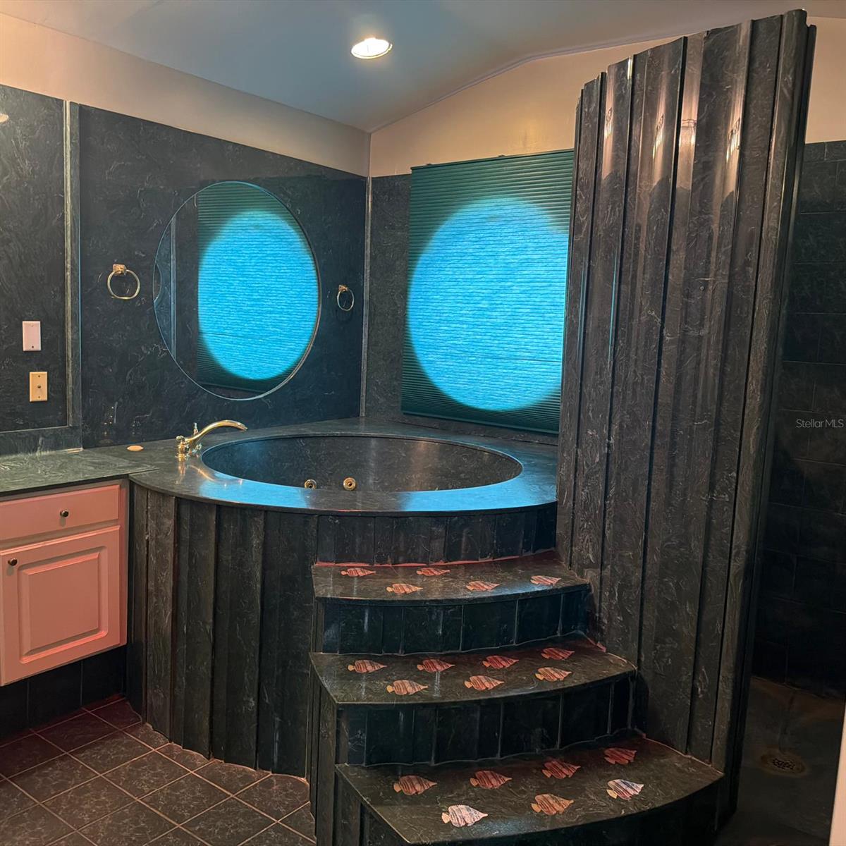 OAK RIDGE COURT ESTATES - Residential