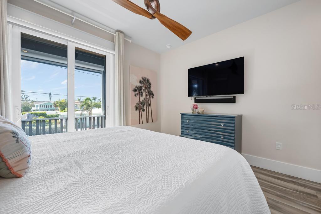 SHORE ACRES - Residential