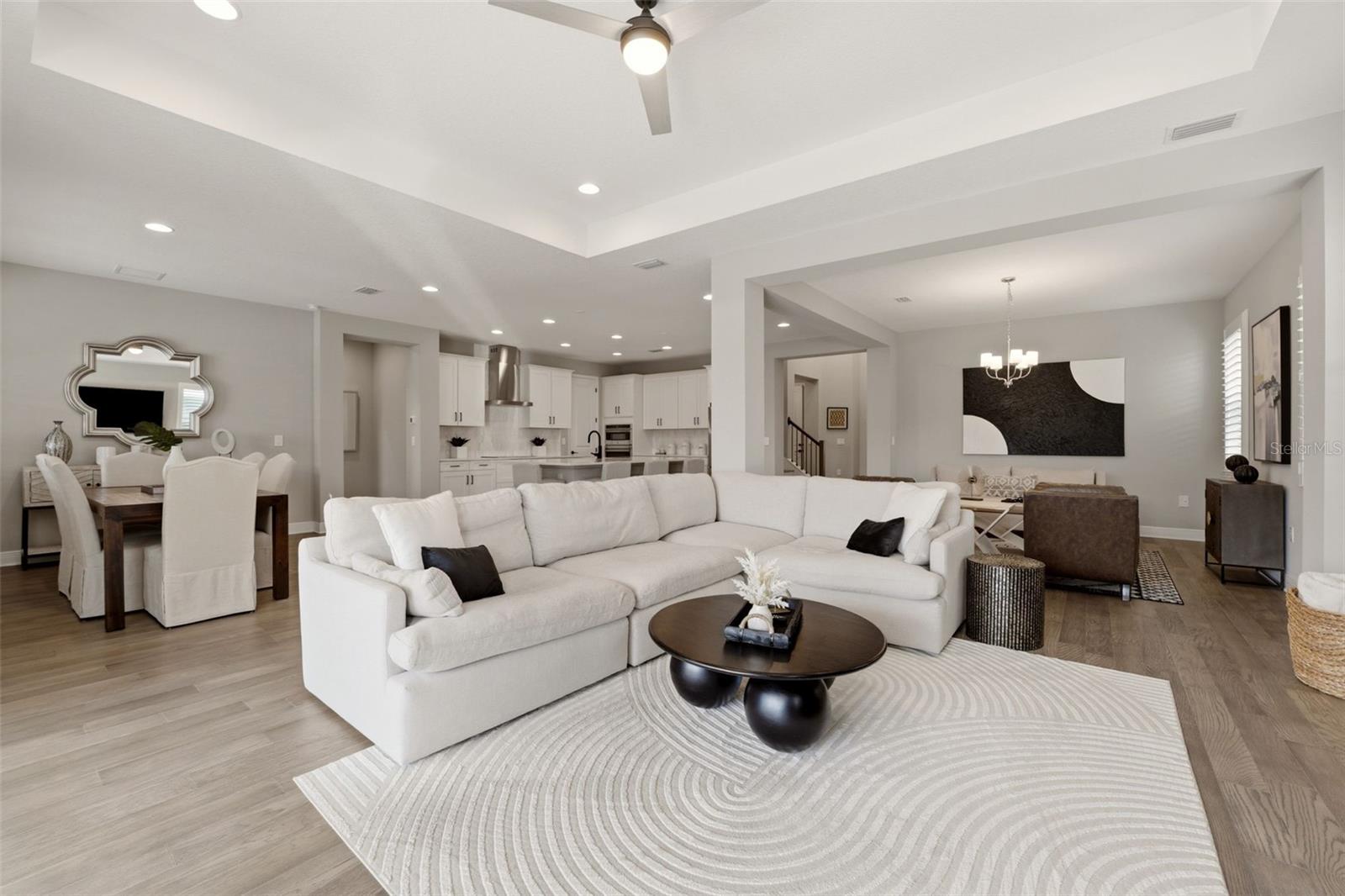 PROMENADE ESTATES PH II - Residential