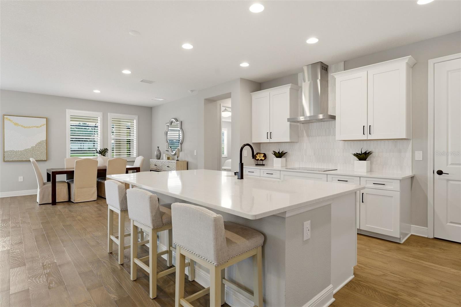 PROMENADE ESTATES PH II - Residential