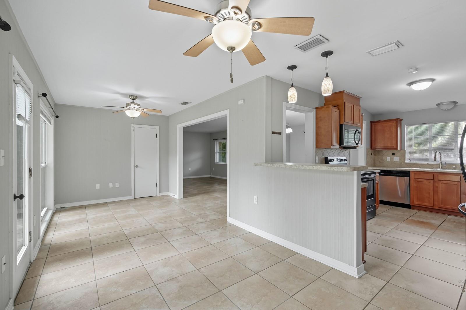 LAKEVIEW HIGHLANDS - Residential