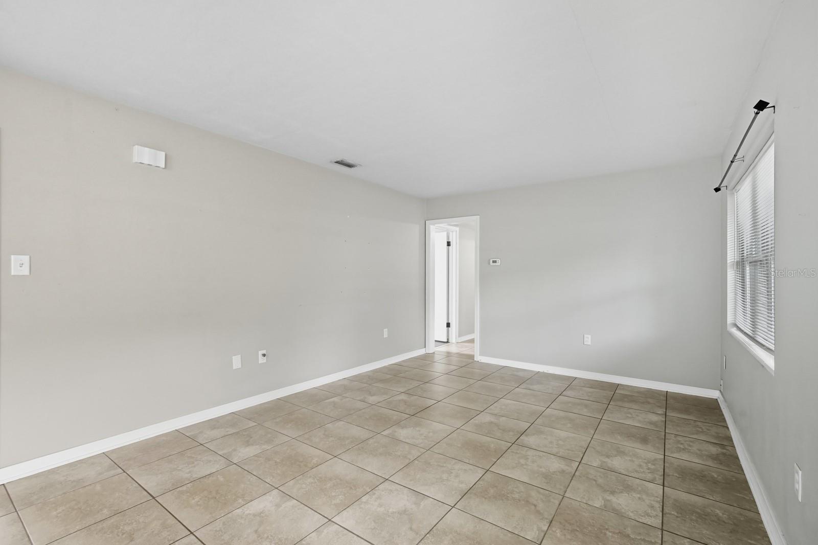 LAKEVIEW HIGHLANDS - Residential