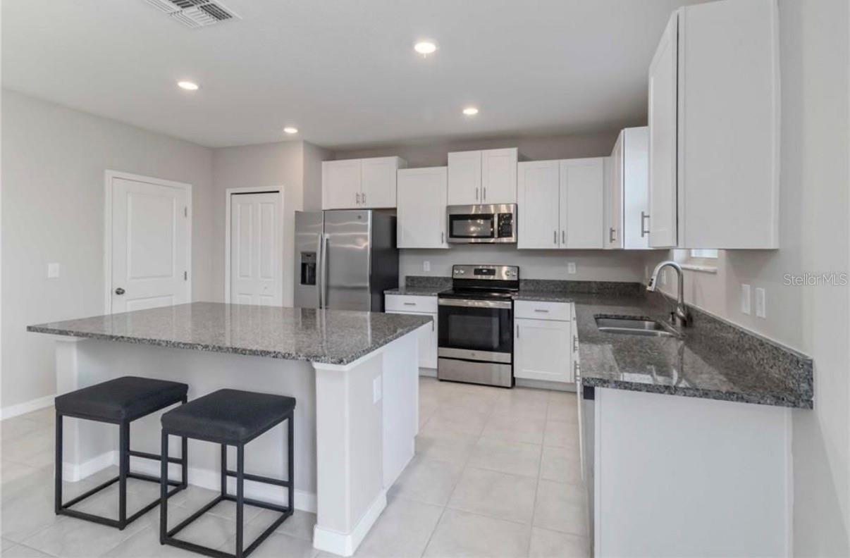 CREEK PRESERVE PH 2 3 & 4 - Residential Lease