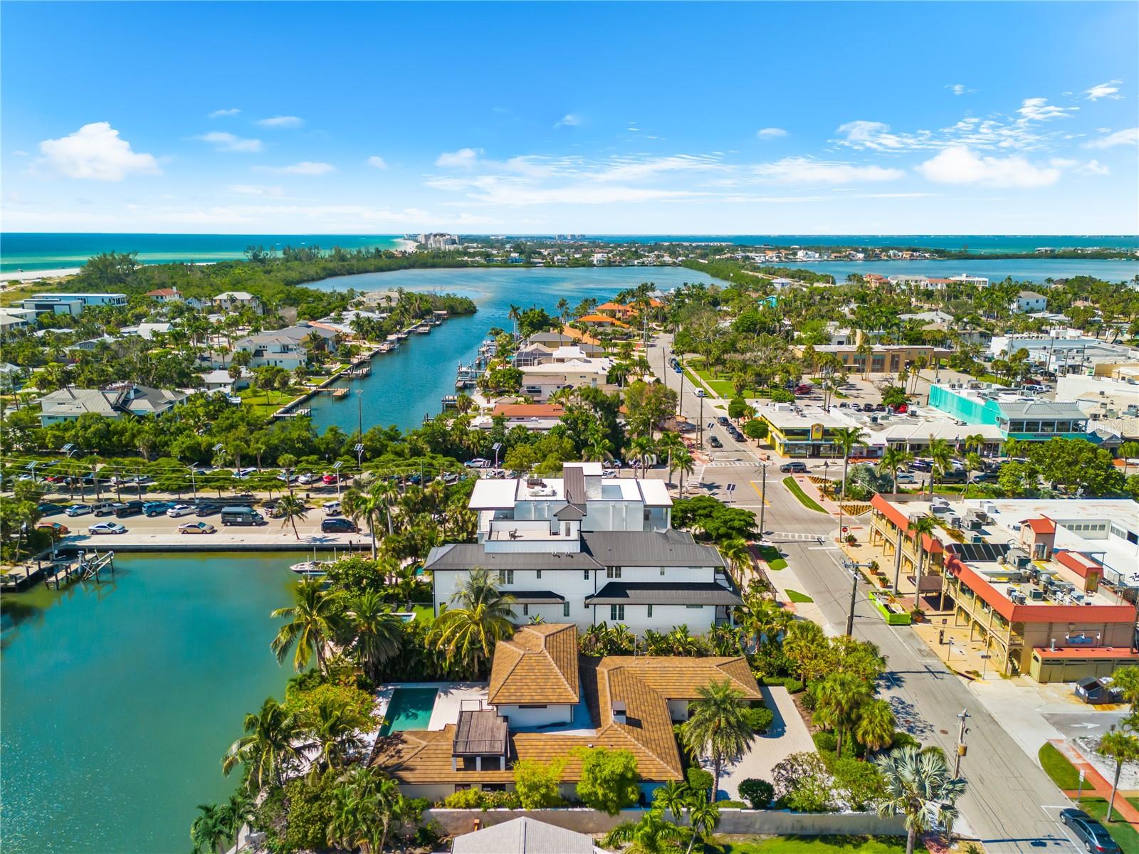 SAINT ARMANDS DIV JOHN RINGLING ESTATES - Residential