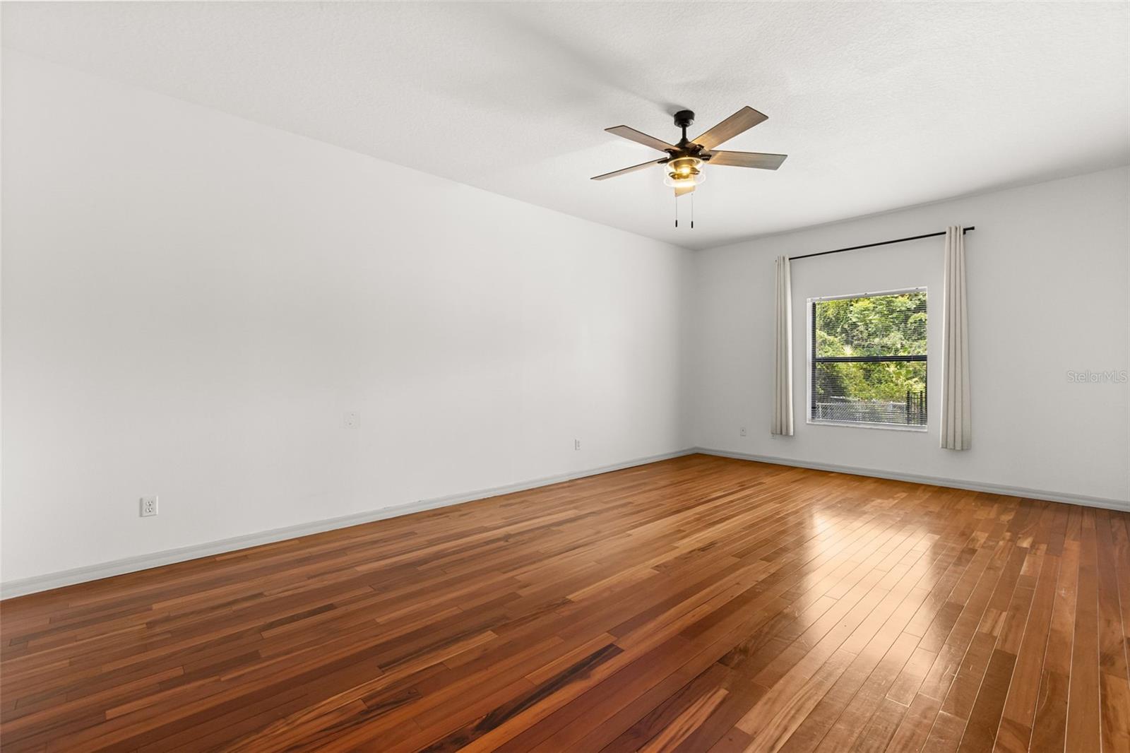 LANDINGS AT SUMMERHAVEN UNIT 01 - Residential