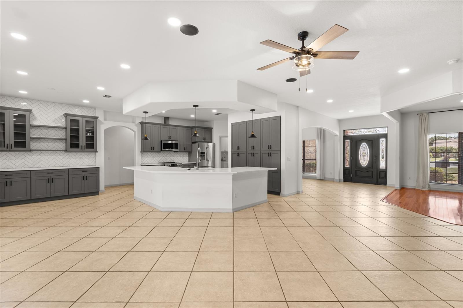 LANDINGS AT SUMMERHAVEN UNIT 01 - Residential
