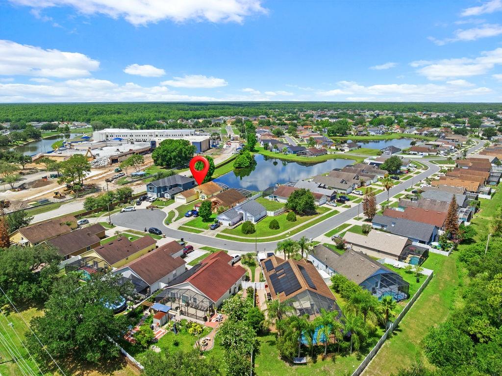 CRESCENT LAKES - Residential