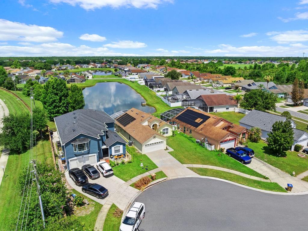 CRESCENT LAKES - Residential