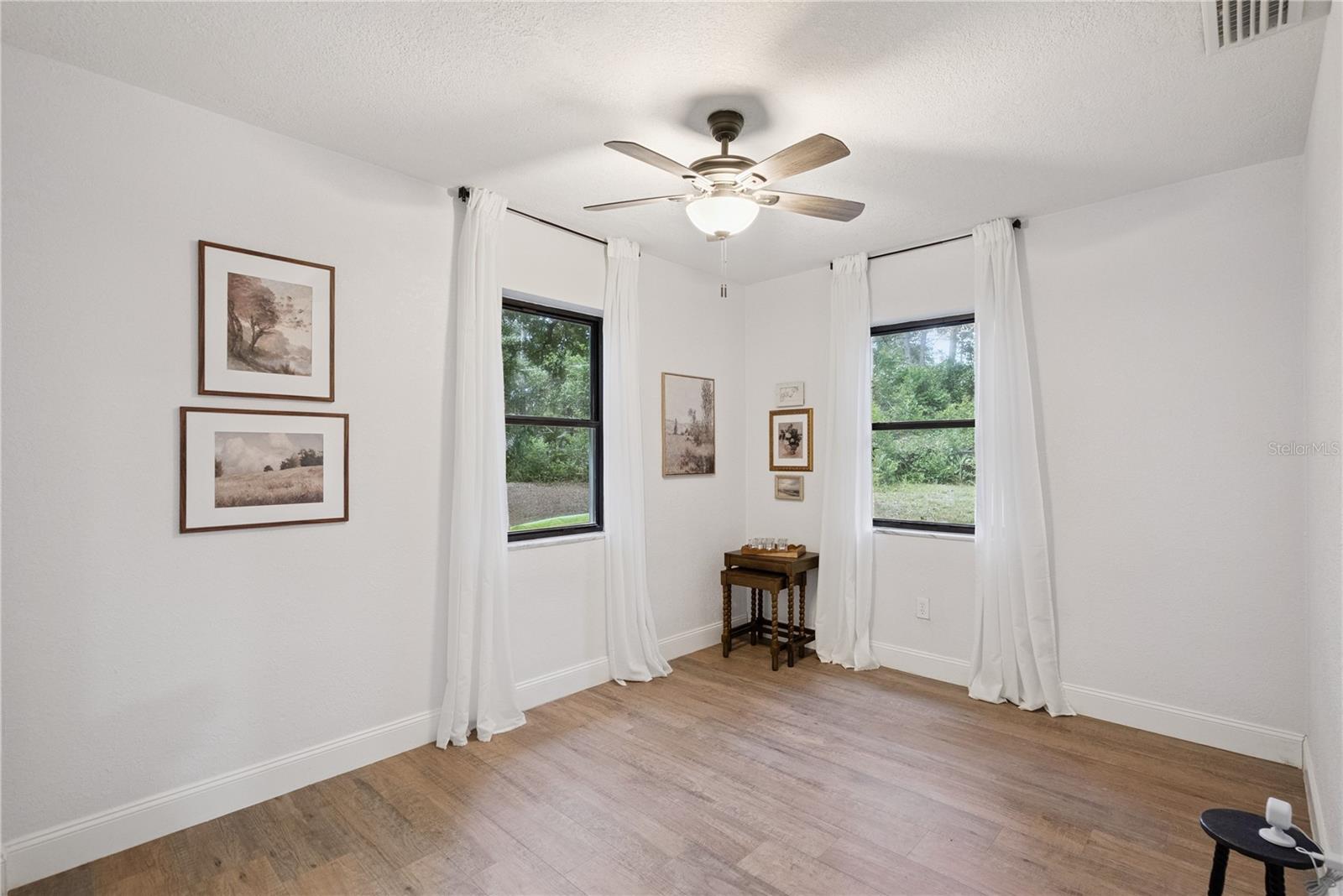 DELTONA LAKES UNIT 03 TR I & H - Residential