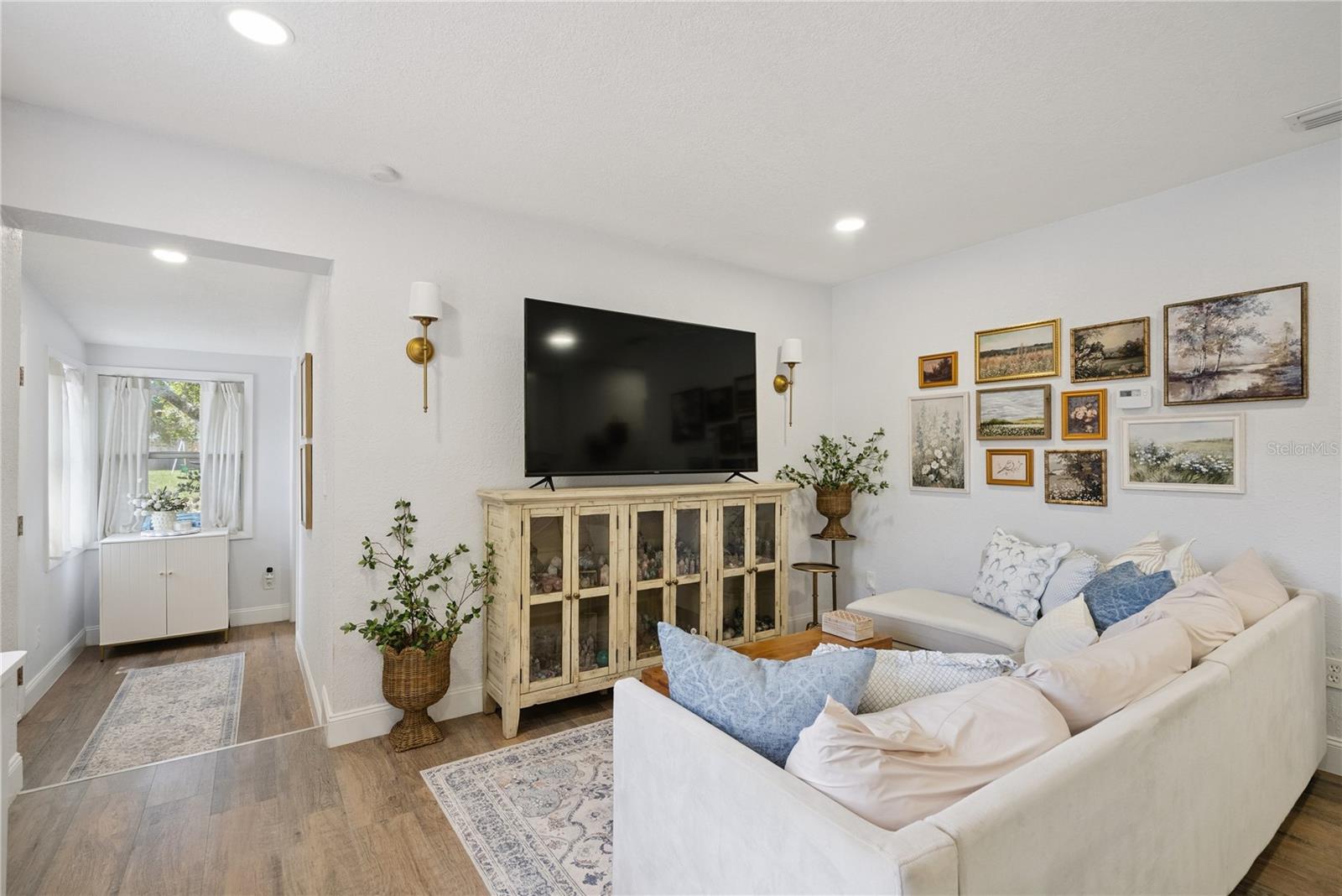 DELTONA LAKES UNIT 03 TR I & H - Residential