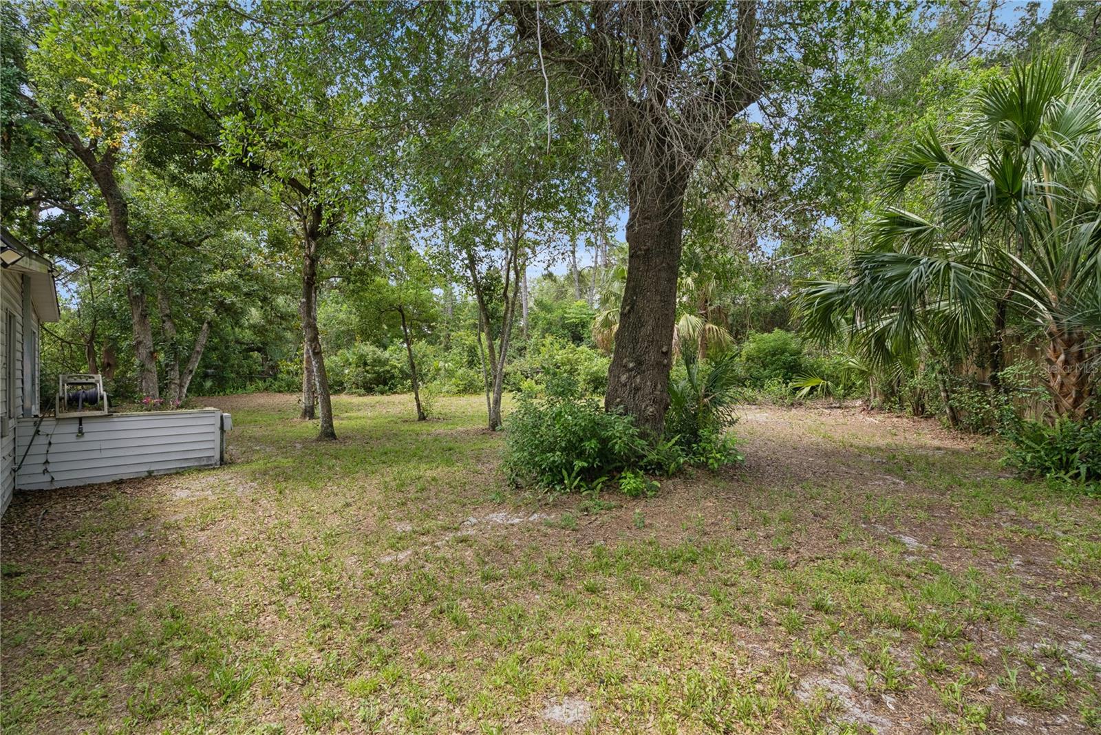 DELTONA LAKES UNIT 03 TR I & H - Residential