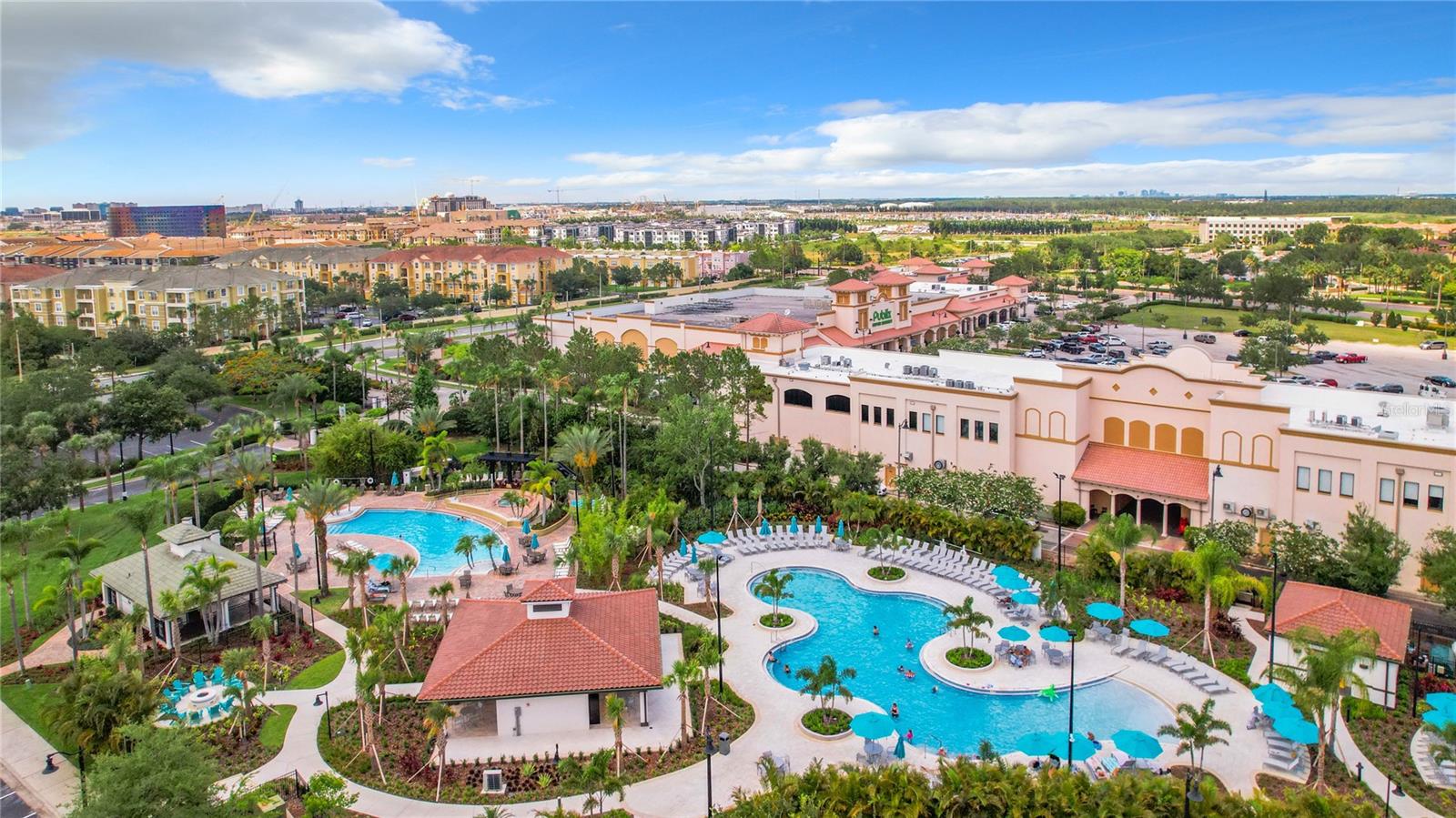 VISTA CAY/HARBOR SQUARE CONDO - Residential