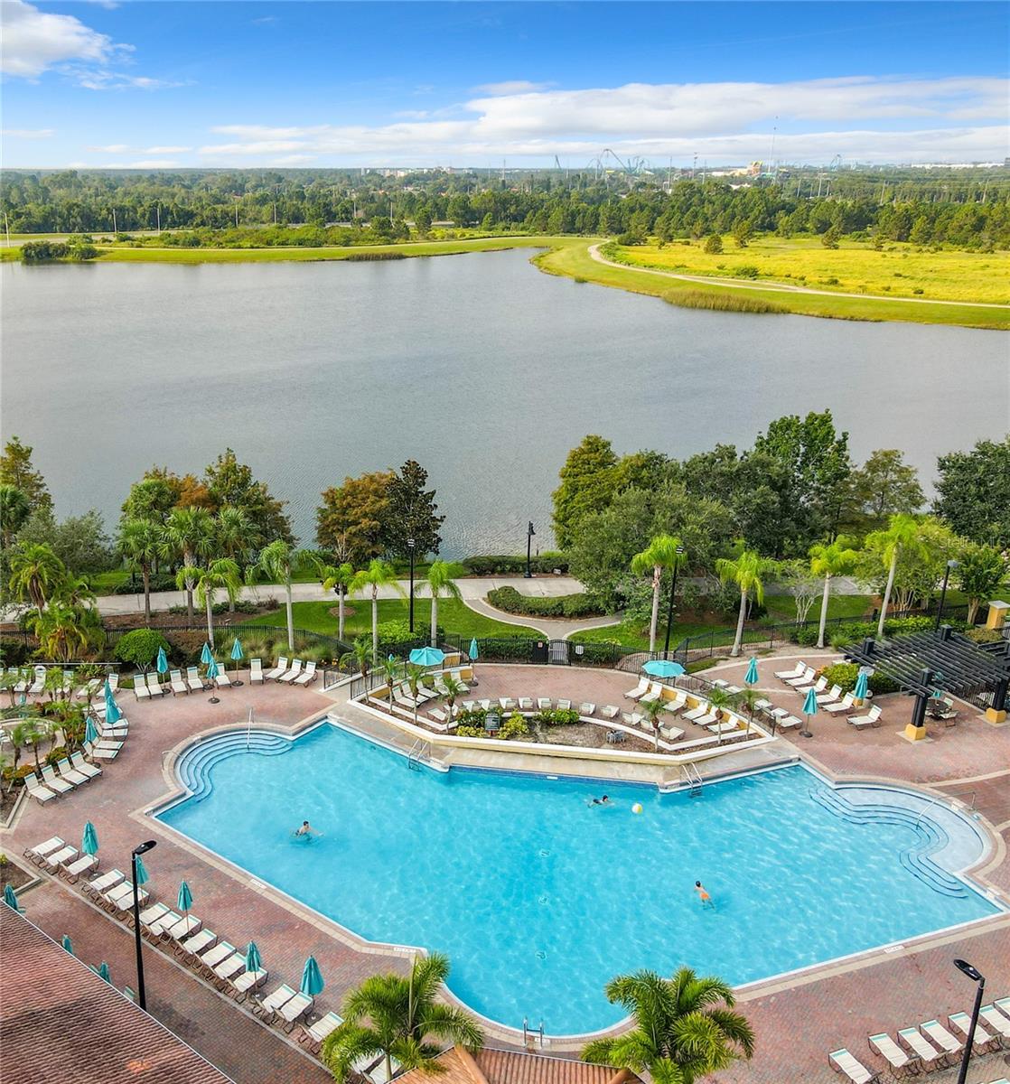 VISTA CAY/HARBOR SQUARE CONDO - Residential