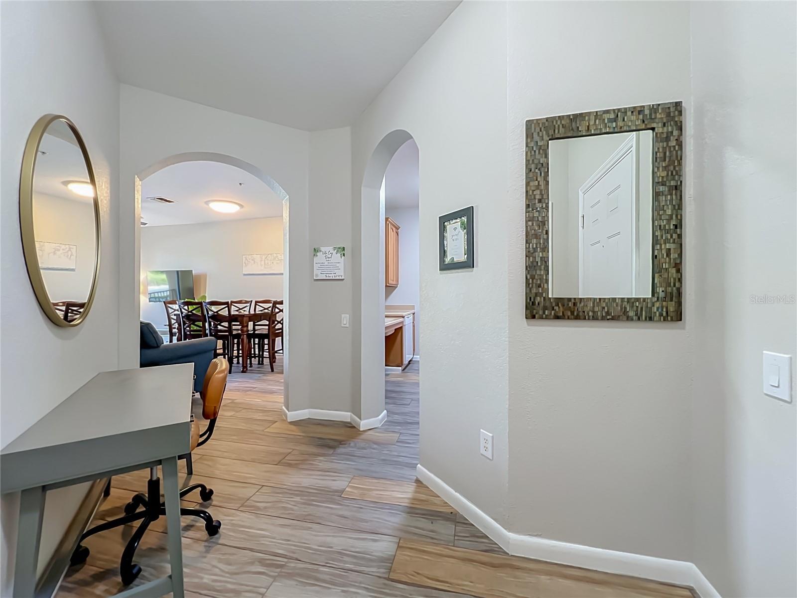 VISTA CAY/HARBOR SQUARE CONDO - Residential