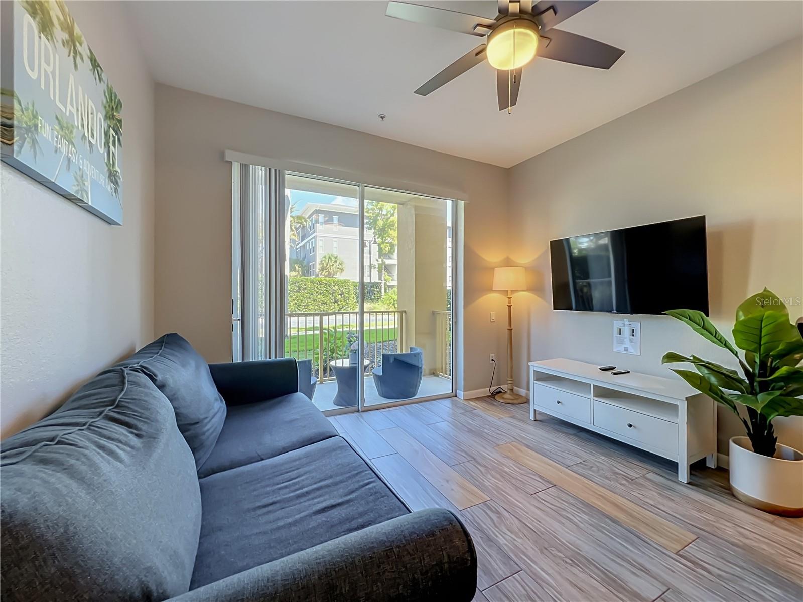VISTA CAY/HARBOR SQUARE CONDO - Residential