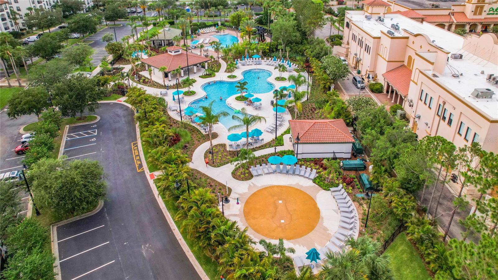 VISTA CAY/HARBOR SQUARE CONDO - Residential