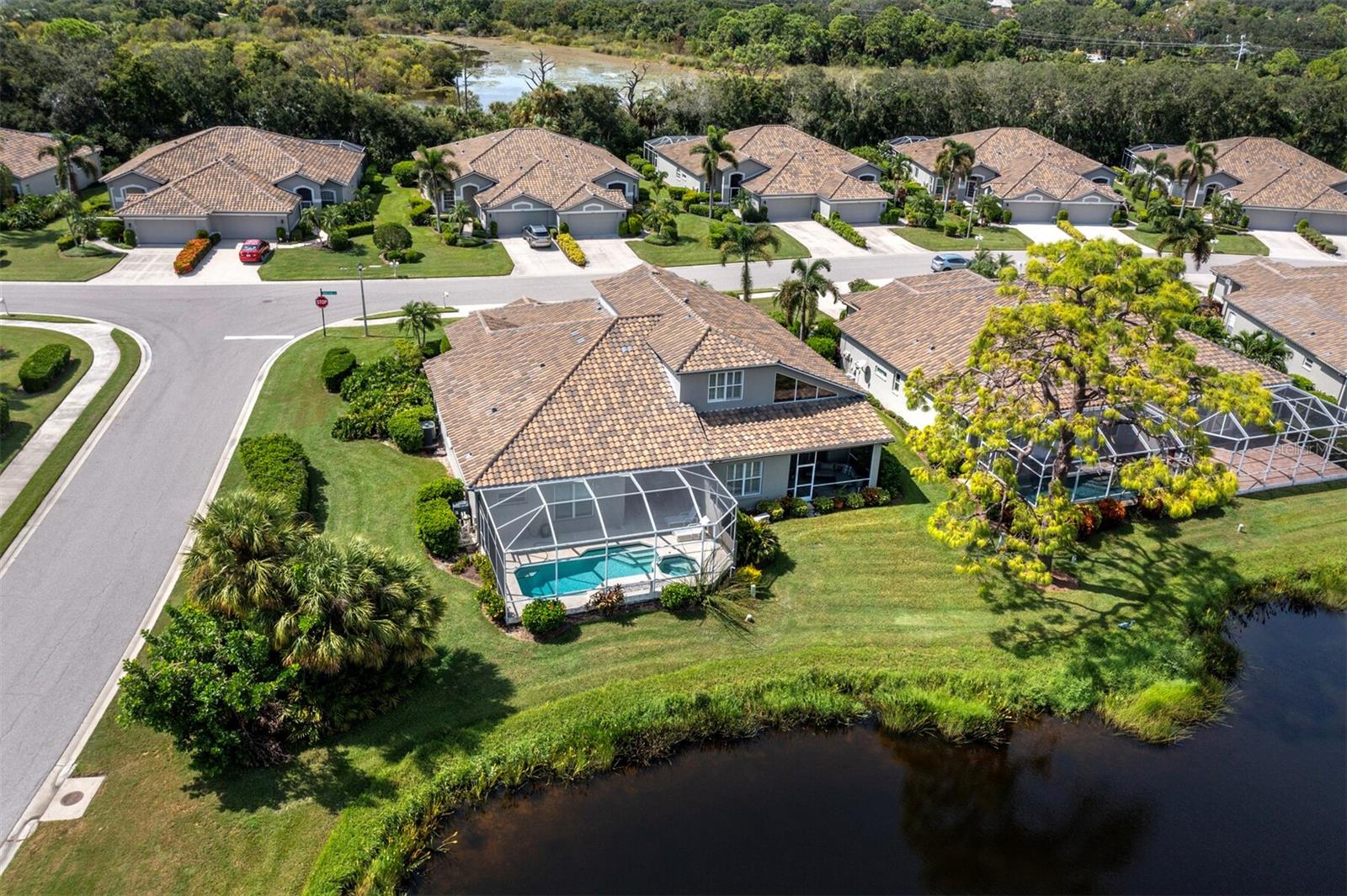 STONEYBROOK GOLF & COUNTRY CLUB - Residential