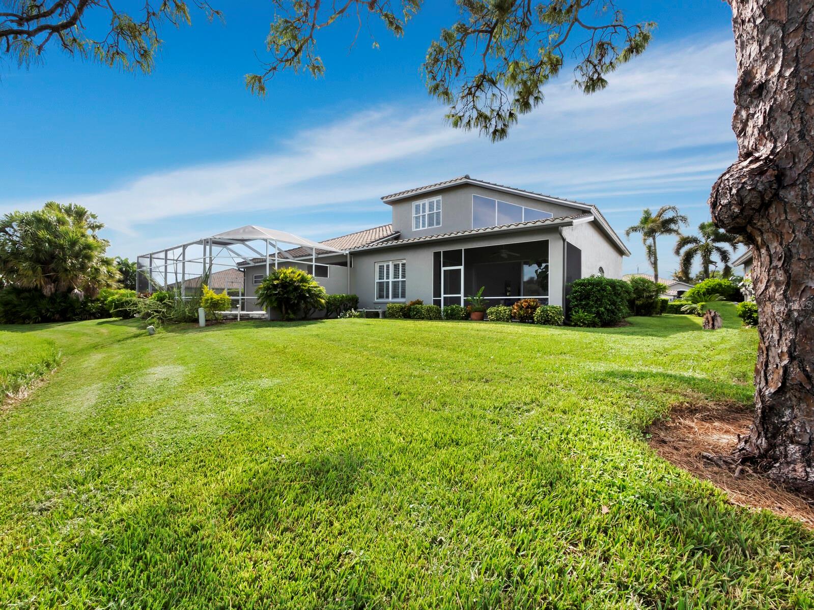 STONEYBROOK GOLF & COUNTRY CLUB - Residential