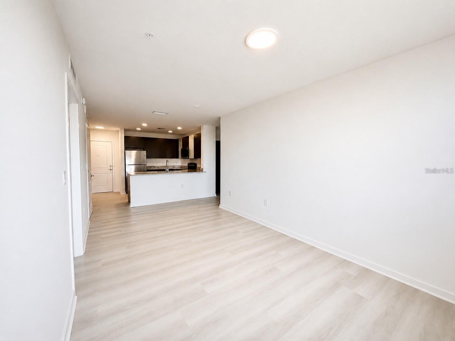 MILLENIA PARK - Residential Lease