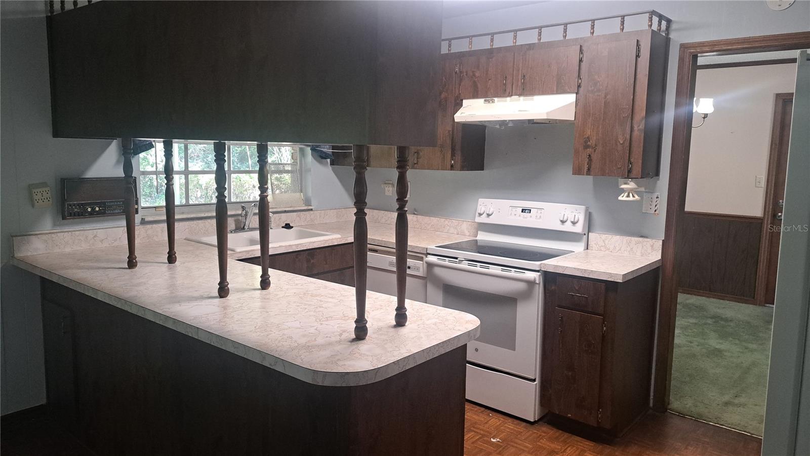 LEAWOOD - Residential