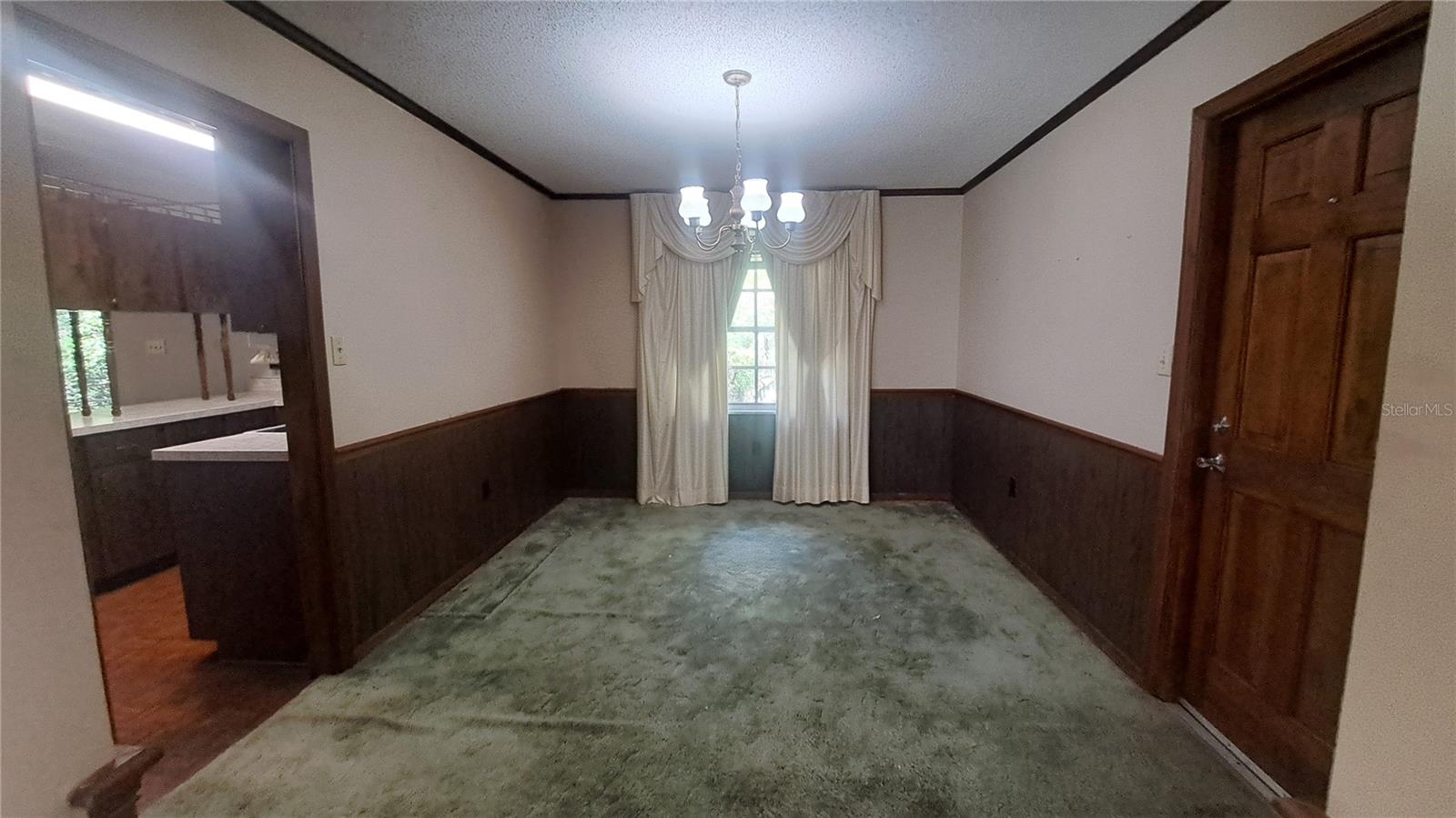 LEAWOOD - Residential