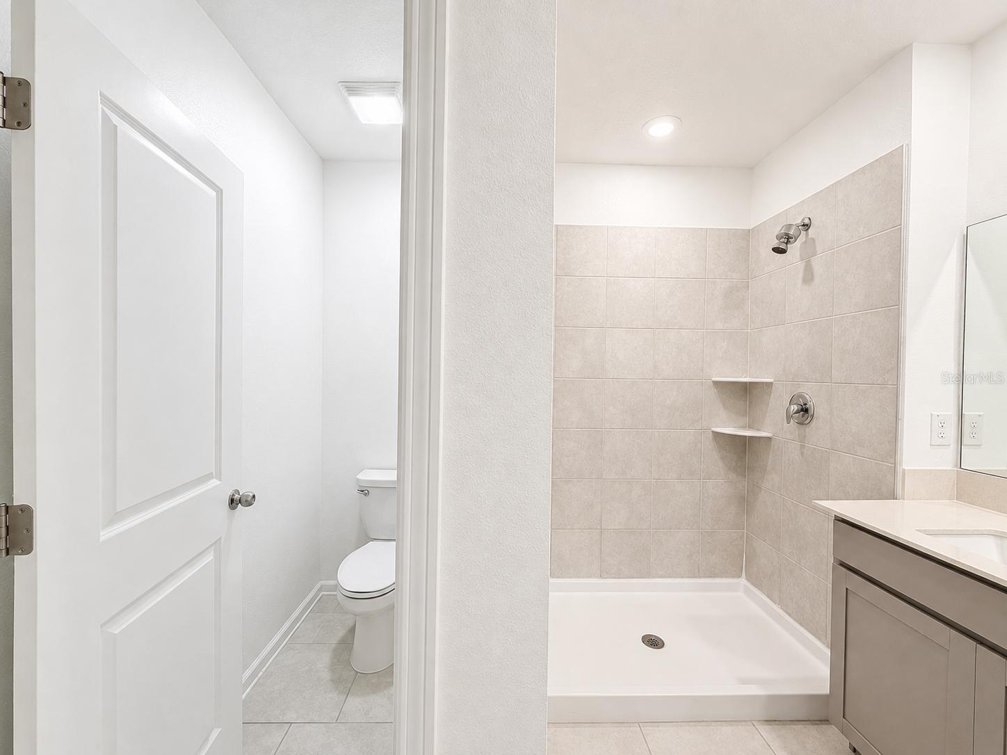 CASCADES PH IA & IB - Residential Lease