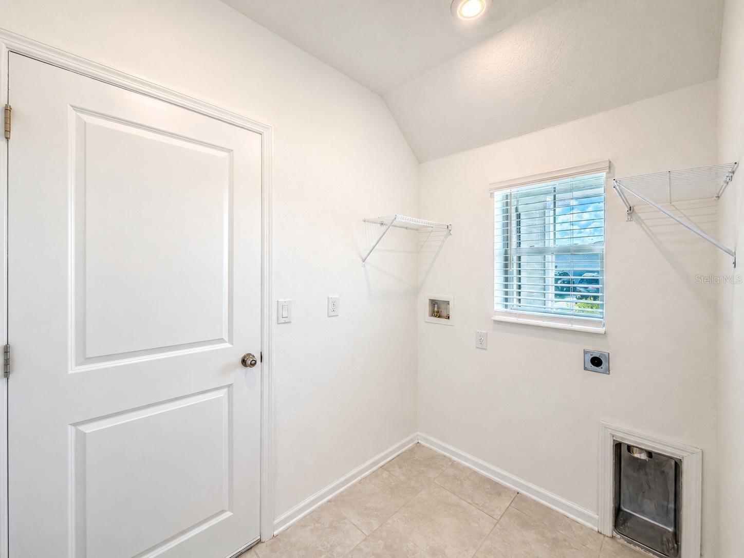 CASCADES PH IA & IB - Residential Lease