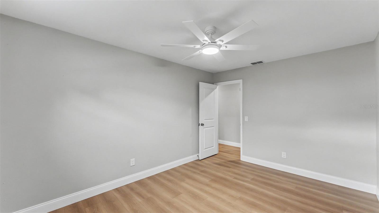 DUBLYN ACRES - Residential