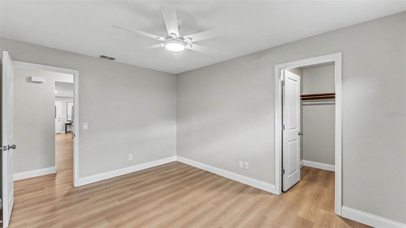 DUBLYN ACRES - Residential