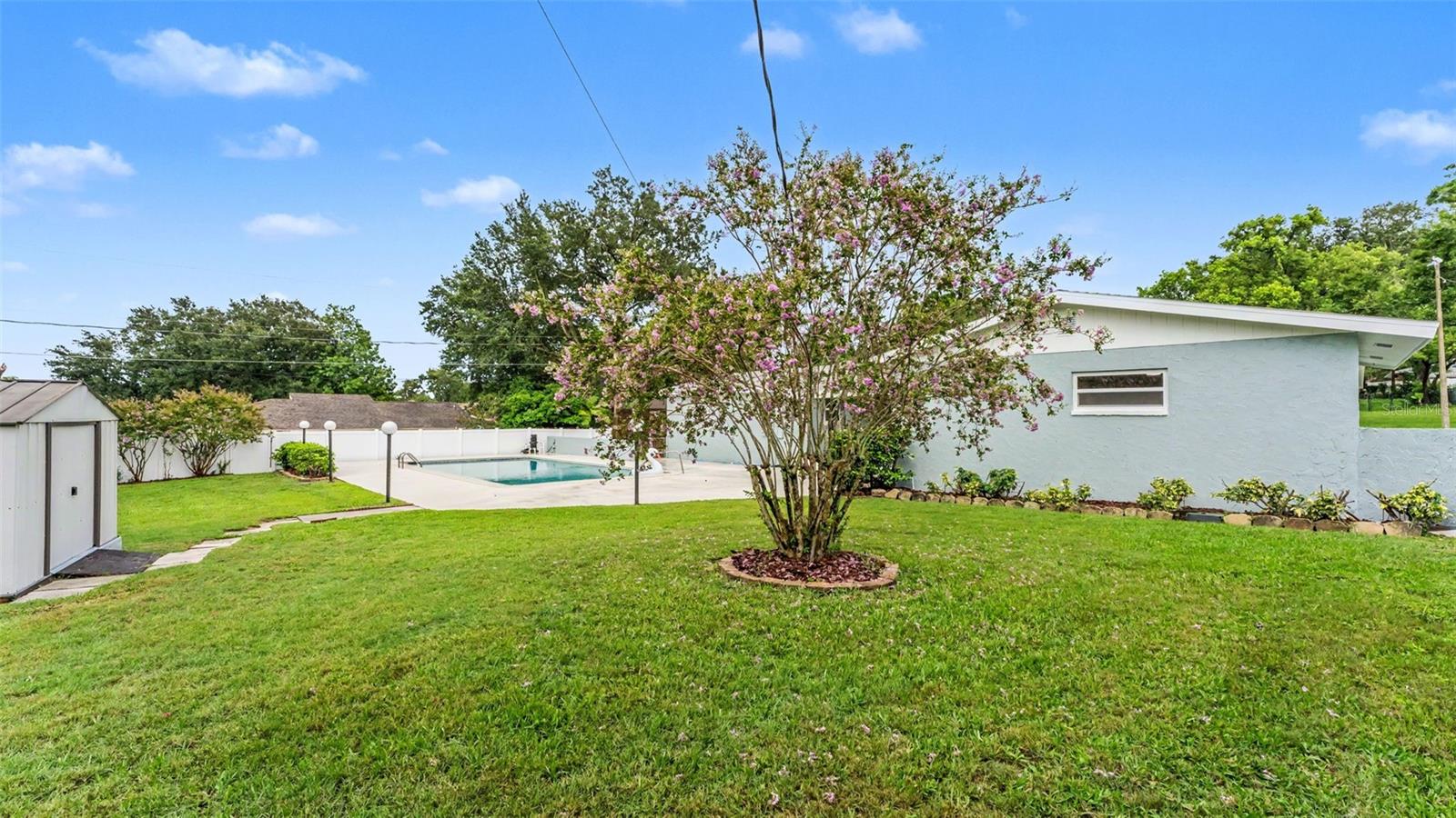 DUBLYN ACRES - Residential