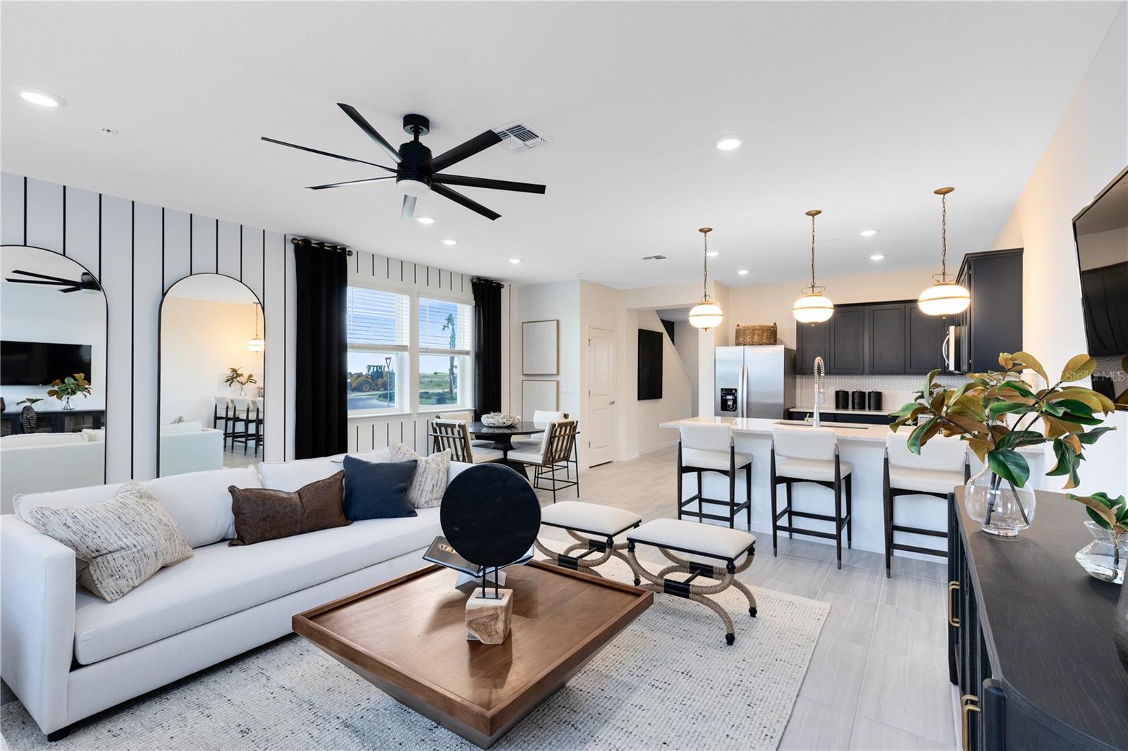 SILVERLEAF OAKS - Residential