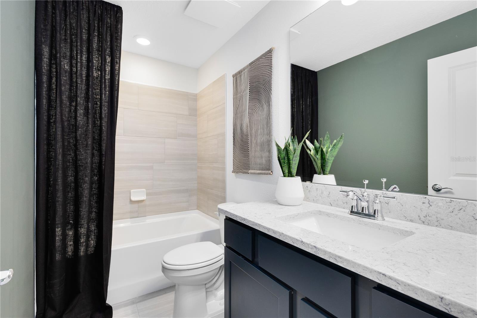 SILVERLEAF OAKS - Residential