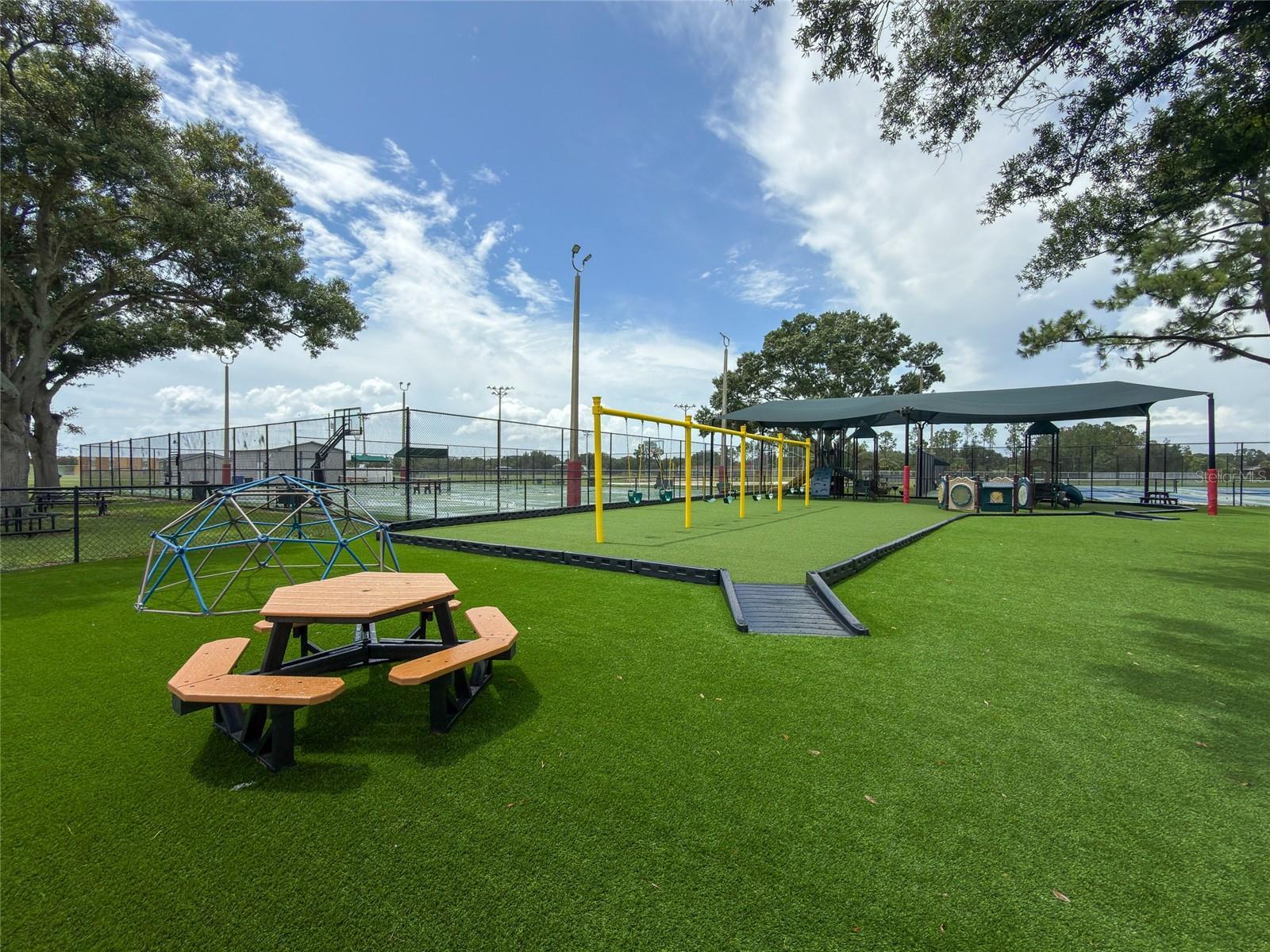 SUMMERFIELD VILLAGE 01 TR 02 PH 01 & 02 - Residential