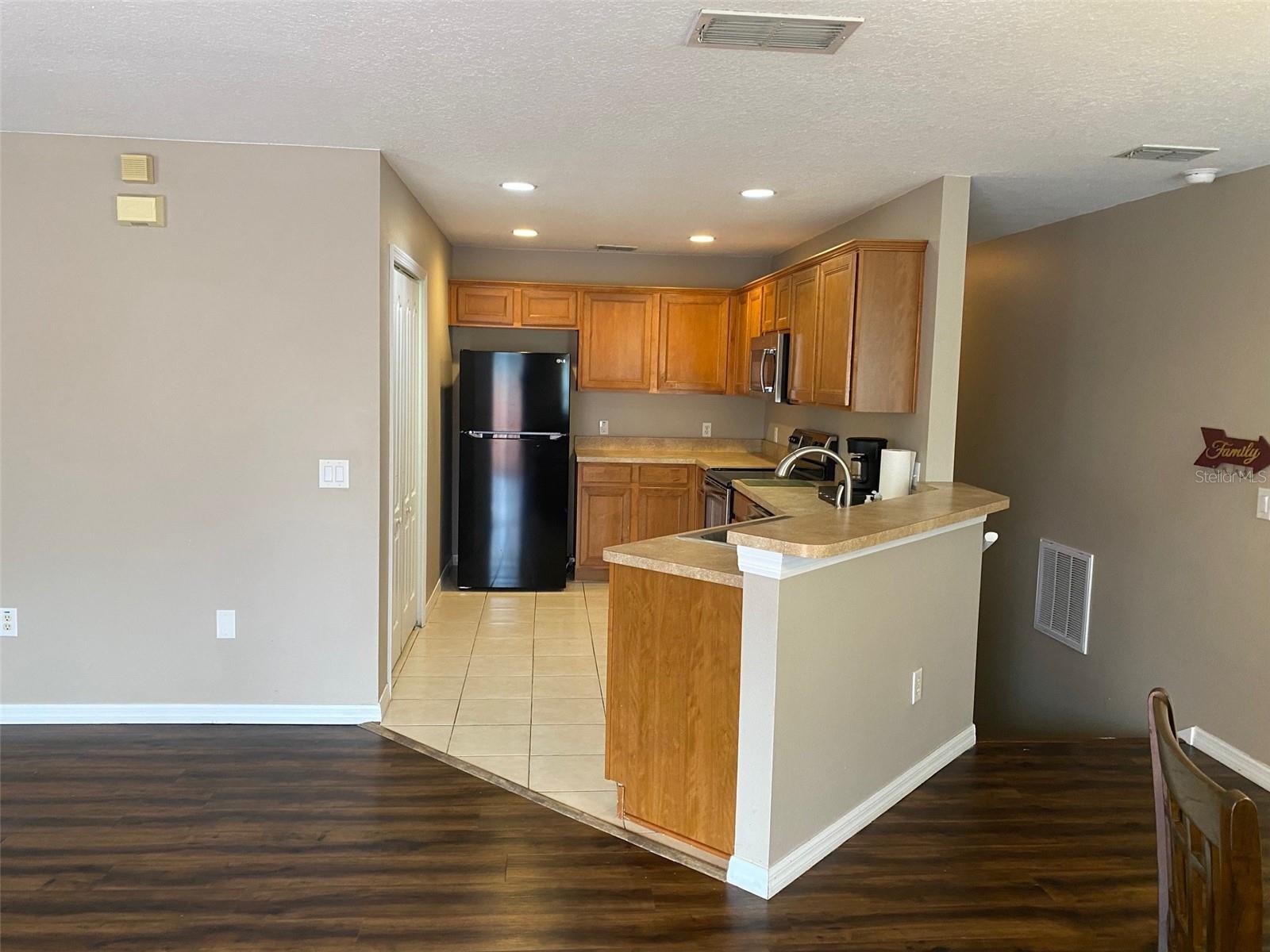 PEMBERLY PINES - Residential Lease
