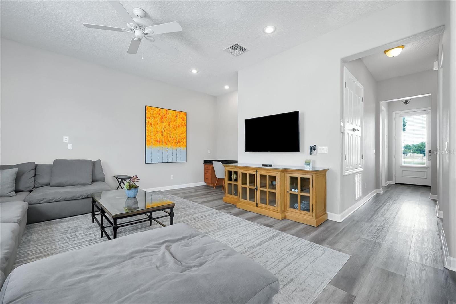 REUNION - Residential