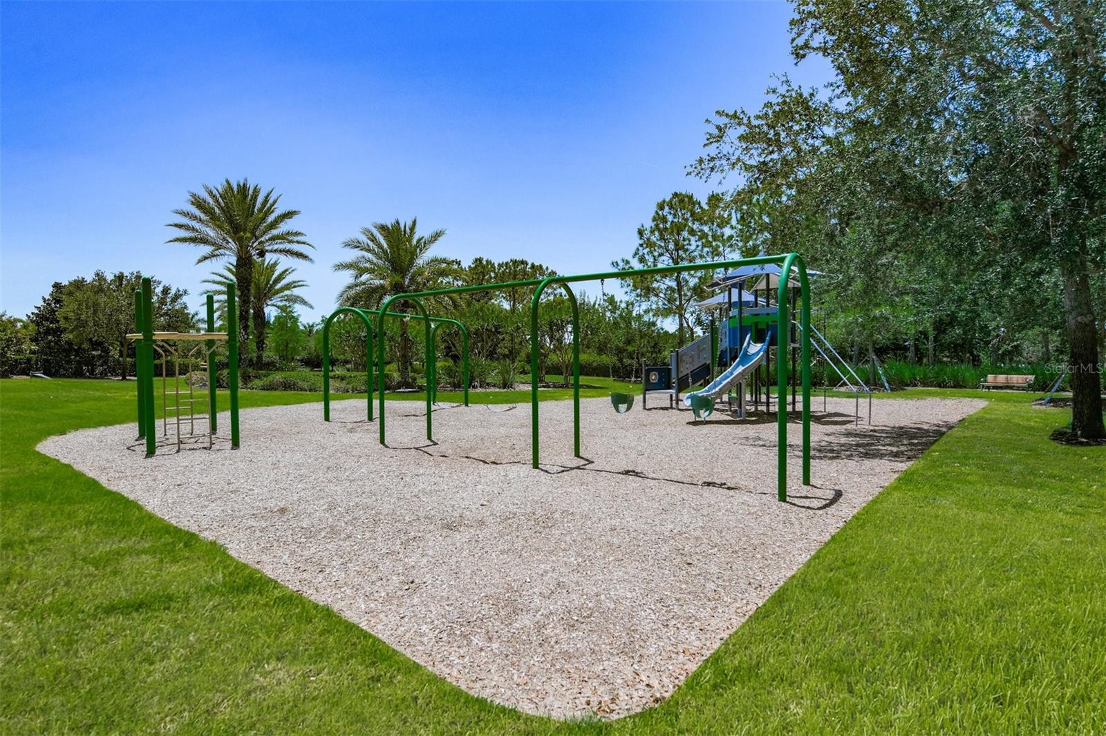 LAKE CLUB PH II - Residential