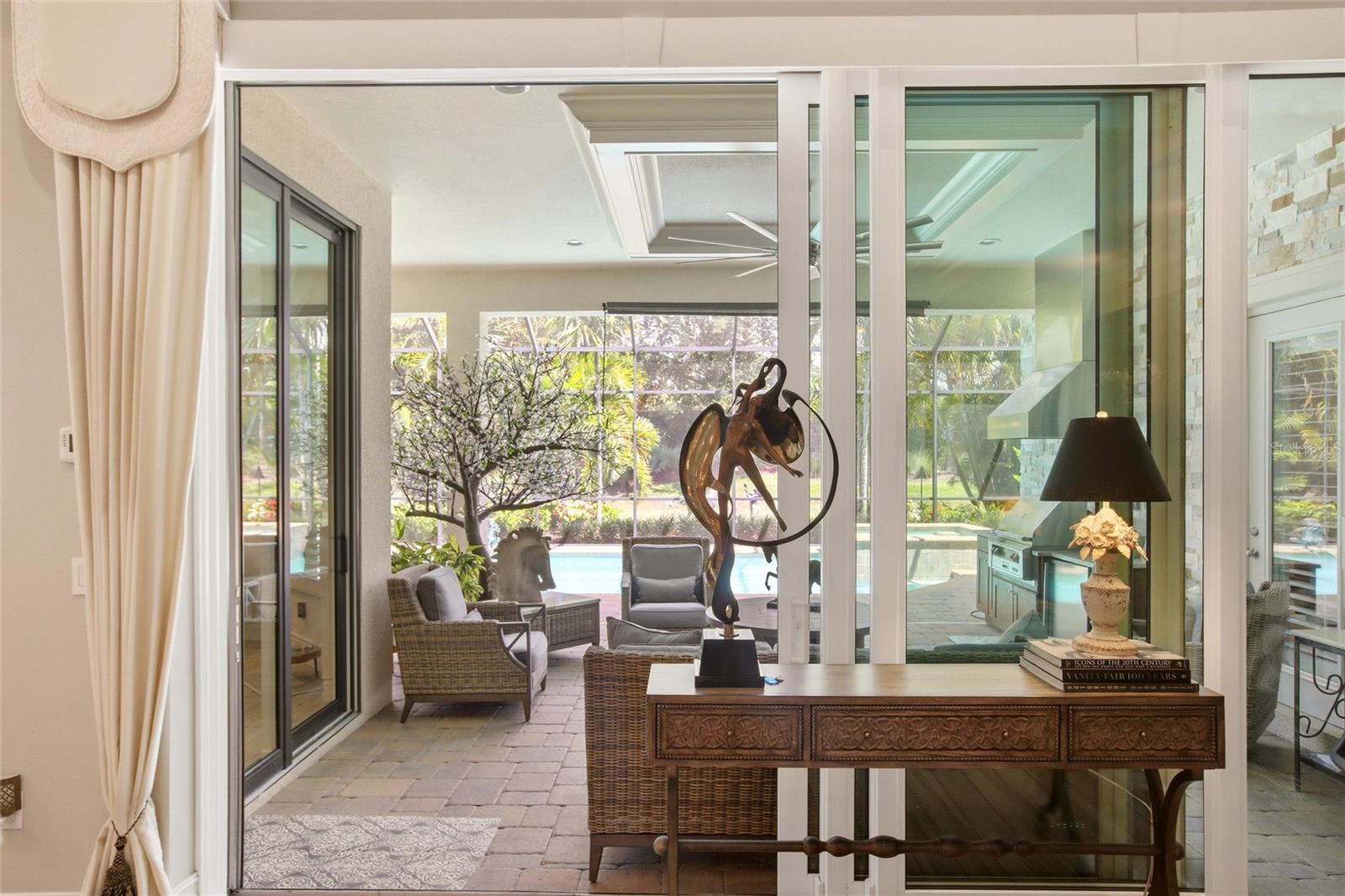 LAKE CLUB PH II - Residential