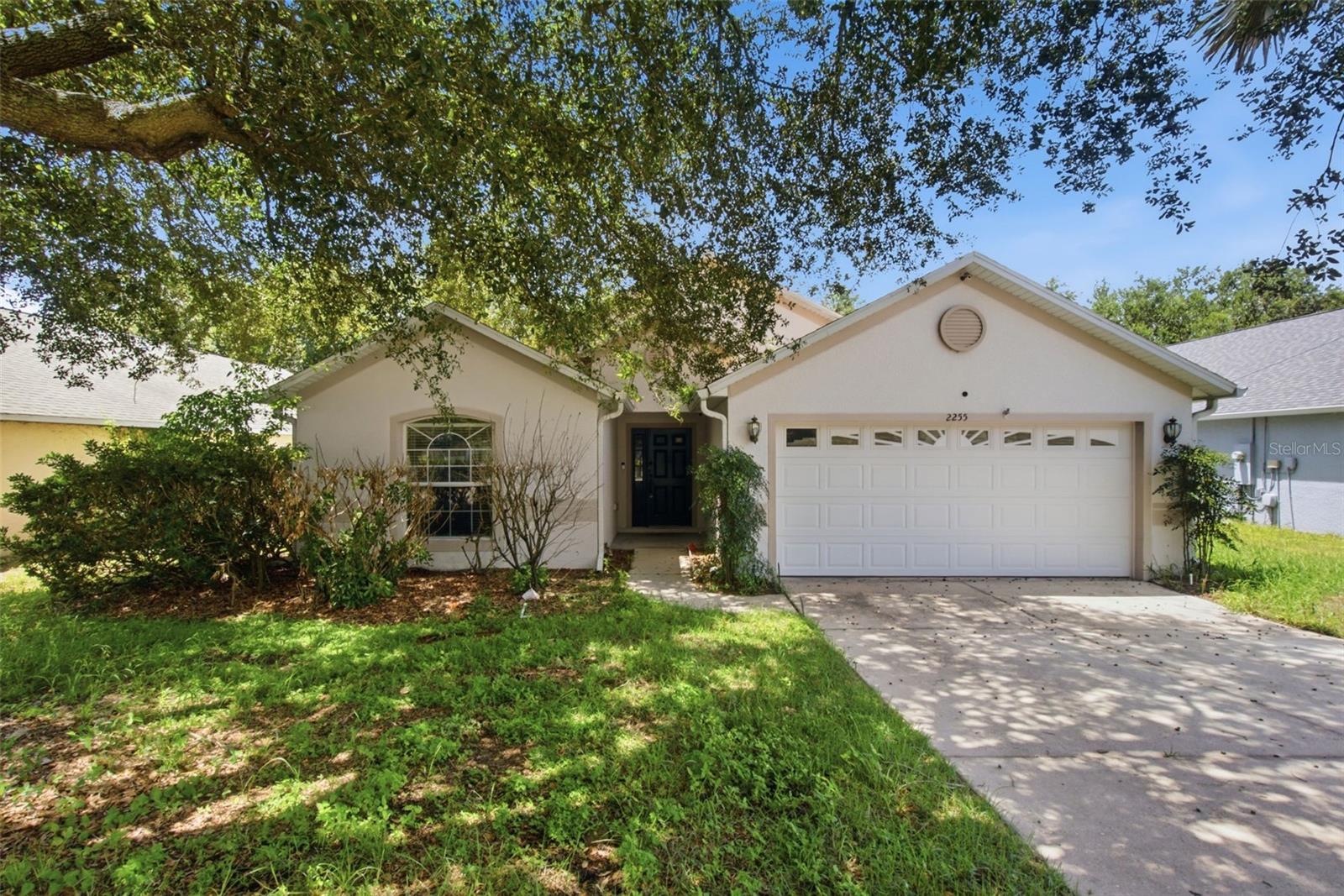 Welcome home to 2255 Merry Rd in Tavares. This expansive 3 Bedroom, 2 Bath home has an additional bonus room that can be used as an office, den or fourth bedroom. Brand NEW AC!! Water heater 2021. Enjoy the Florida lifestyle with the screened in patio and in-ground pool, one of only a few in the neighborhood. Full vinyl fencing and mature landscaping. Close to Downtown Mount Dora, shopping, dining, live entertainment and outdoor activities.