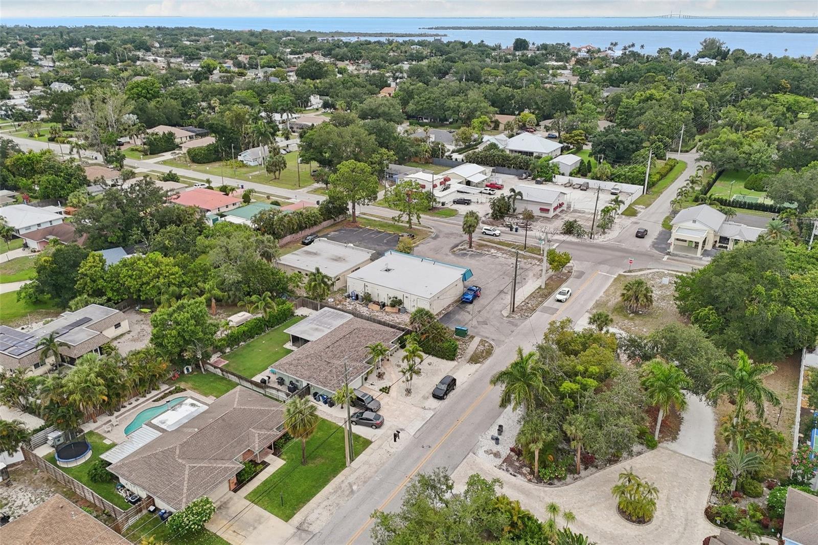 HENSONVILLE - Residential