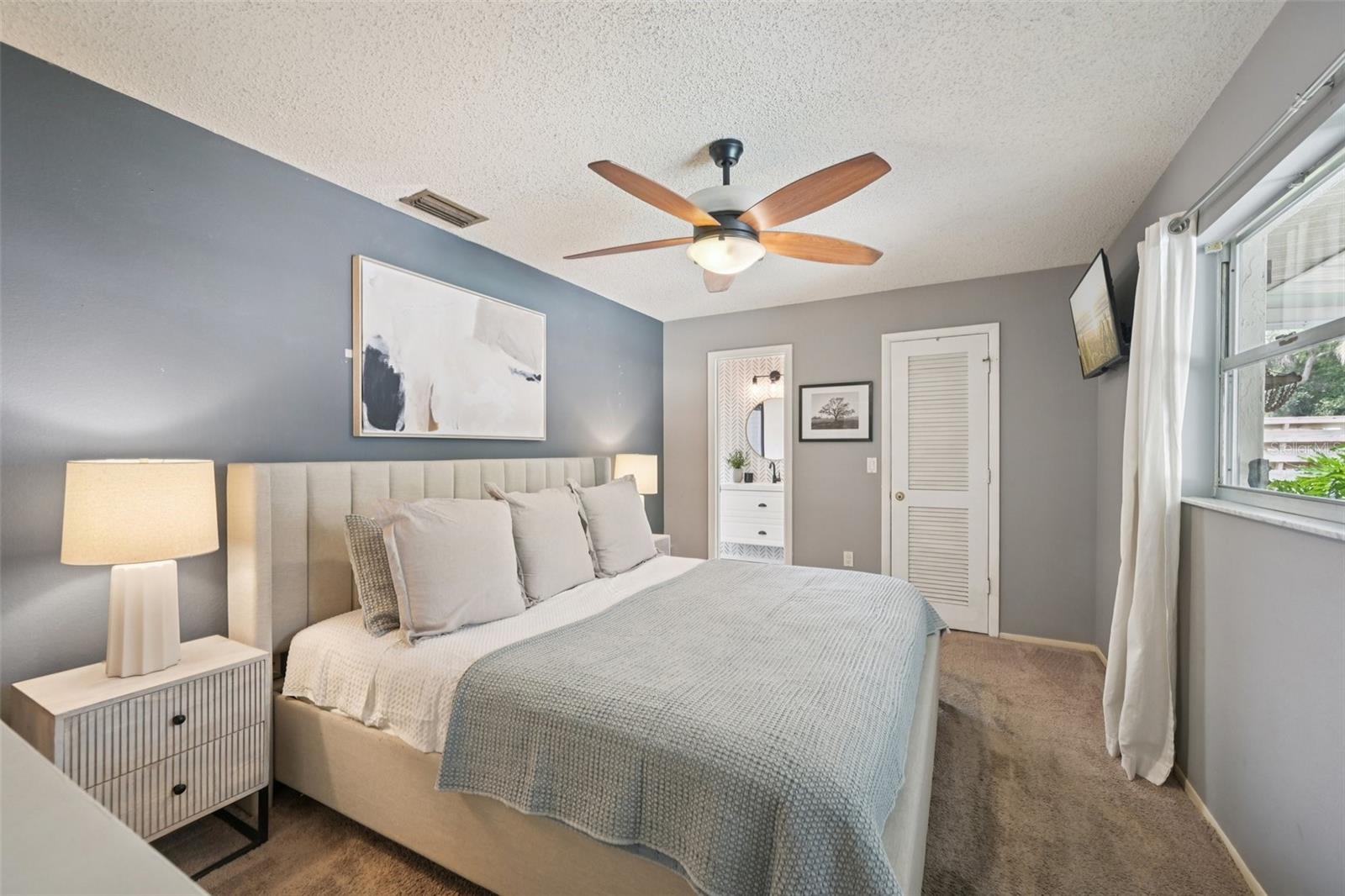 HENSONVILLE - Residential