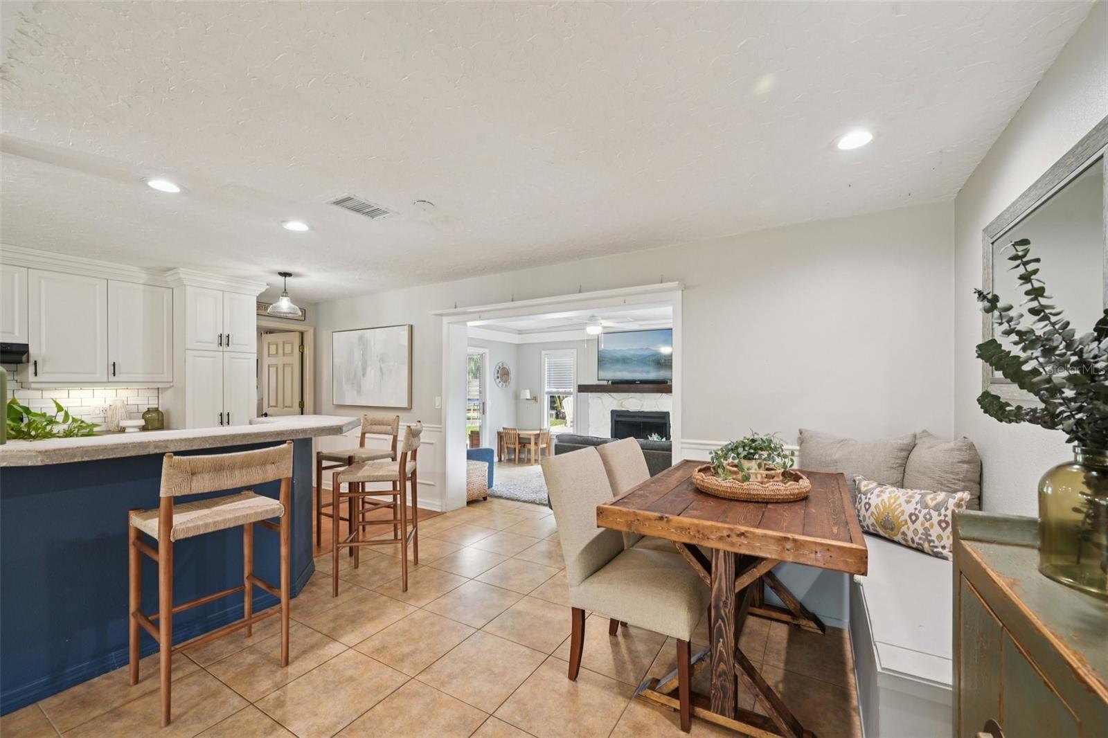 HENSONVILLE - Residential